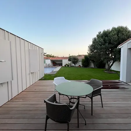 Avec Piscine La Noue-sainte Marie De Re Βίλα *